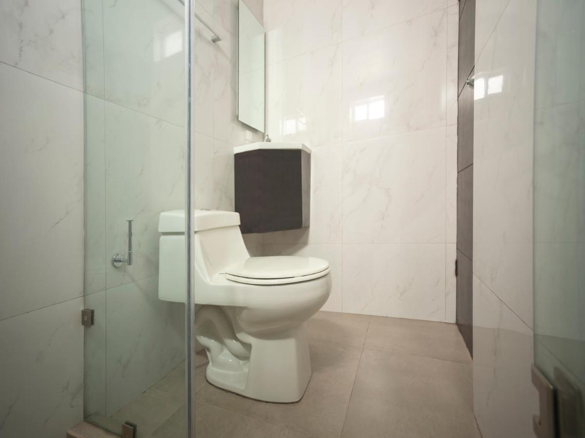 Adhoc Express Hotel